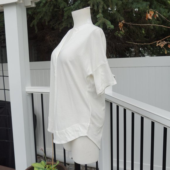 Flowy Boho-style Cream shirt - Picture 2 of 3